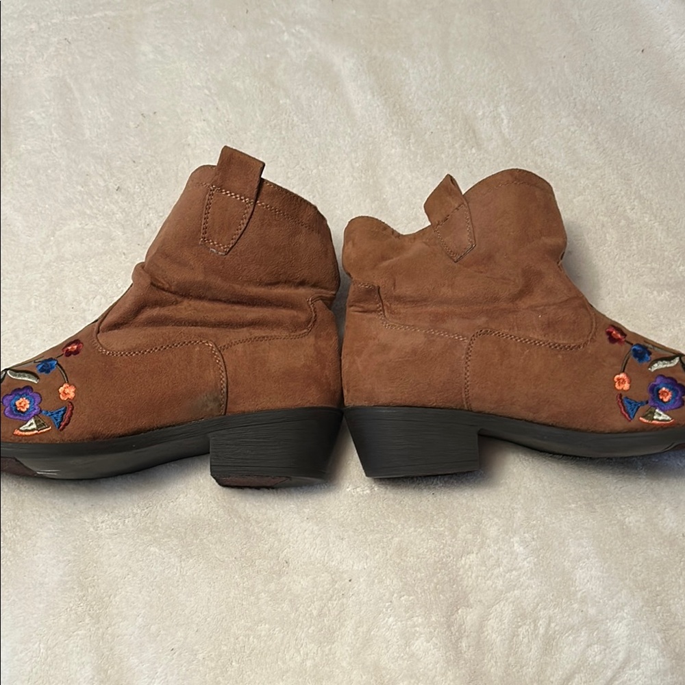 Mudd Brown Embroidered Ankle Booties - Picture 7 of 11